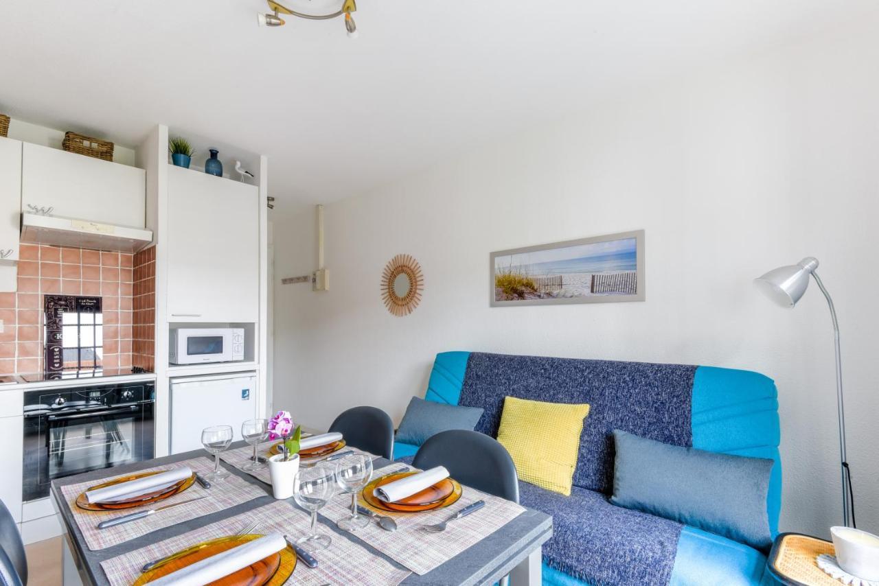 Le Voilier Apartment Courseulles-sur-Mer Exterior foto